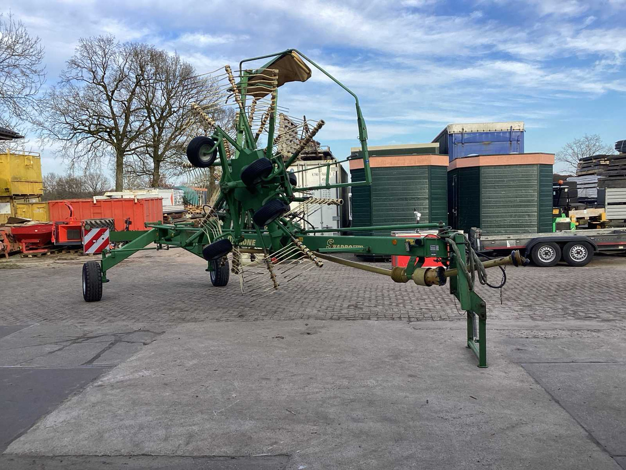 Krone SWADRO - Tedding equipment: picture 2 Krone SWADRO - Tedding equipment: picture 2