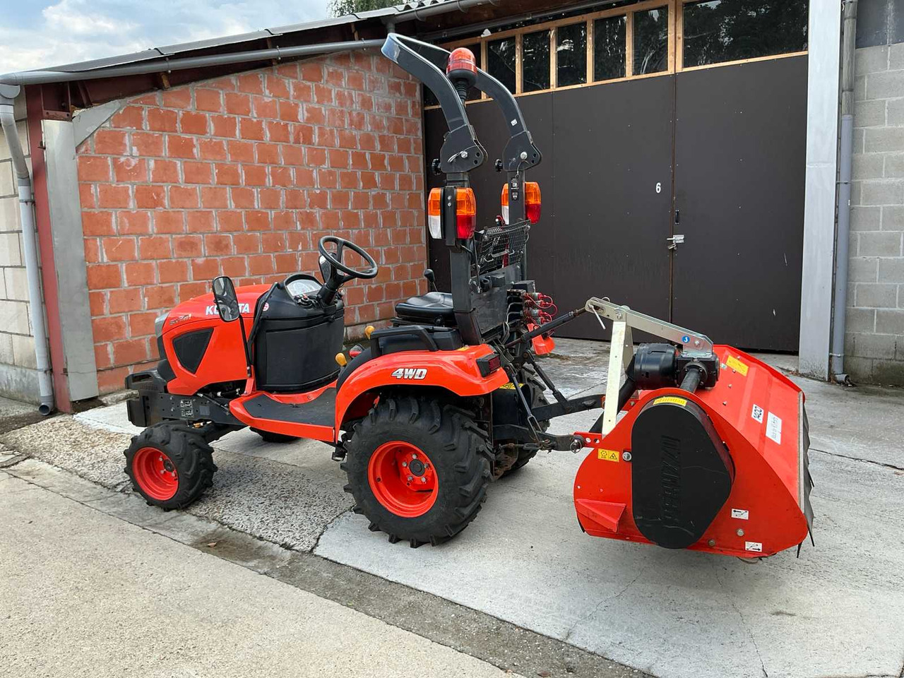 Kubota BX261 - Mini tractor: picture 4 Kubota BX261 - Mini tractor: picture 4