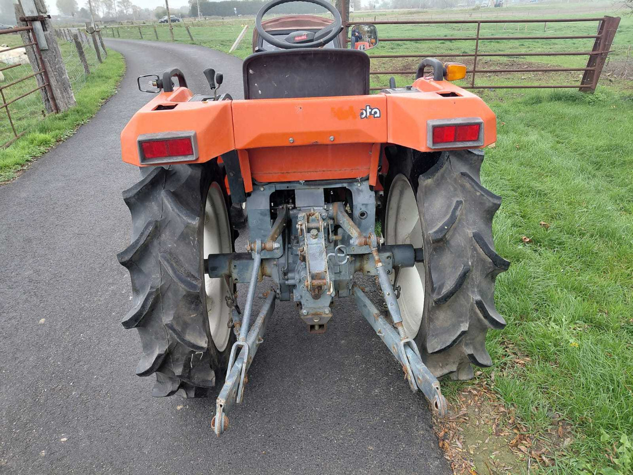 Kubota GT3 - Mini tractor: picture 4 Kubota GT3 - Mini tractor: picture 4