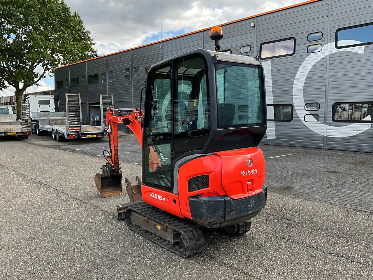 Kubota KX016-4 - Mini excavator: picture 3 Kubota KX016-4 - Mini excavator: picture 3