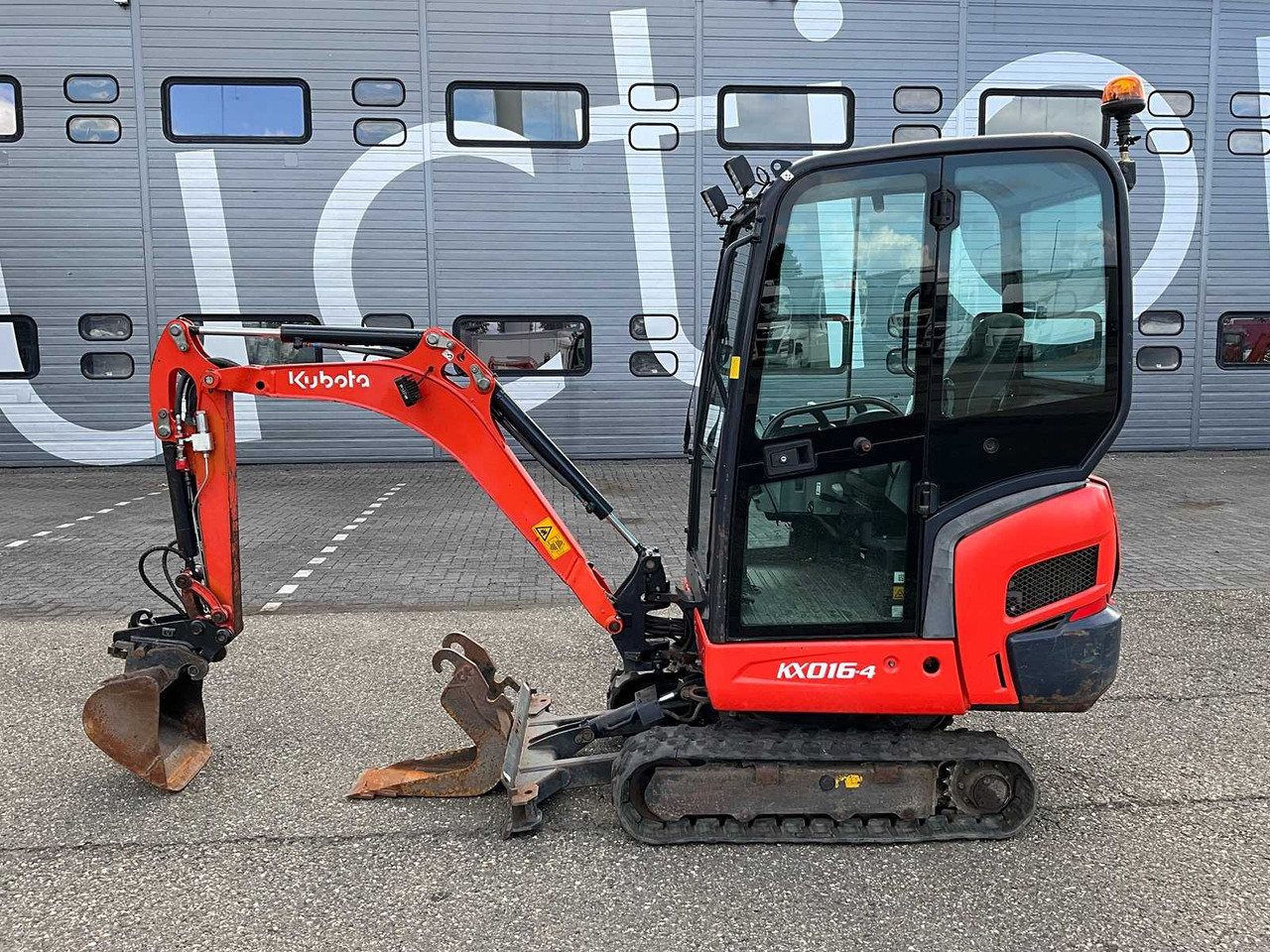 Kubota KX016-4 - Mini excavator: picture 2 Kubota KX016-4 - Mini excavator: picture 2