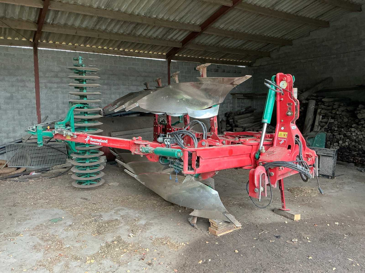 Kverneland LB 100 Packomat S - Plow: picture 3 Kverneland LB 100 Packomat S - Plow: picture 3