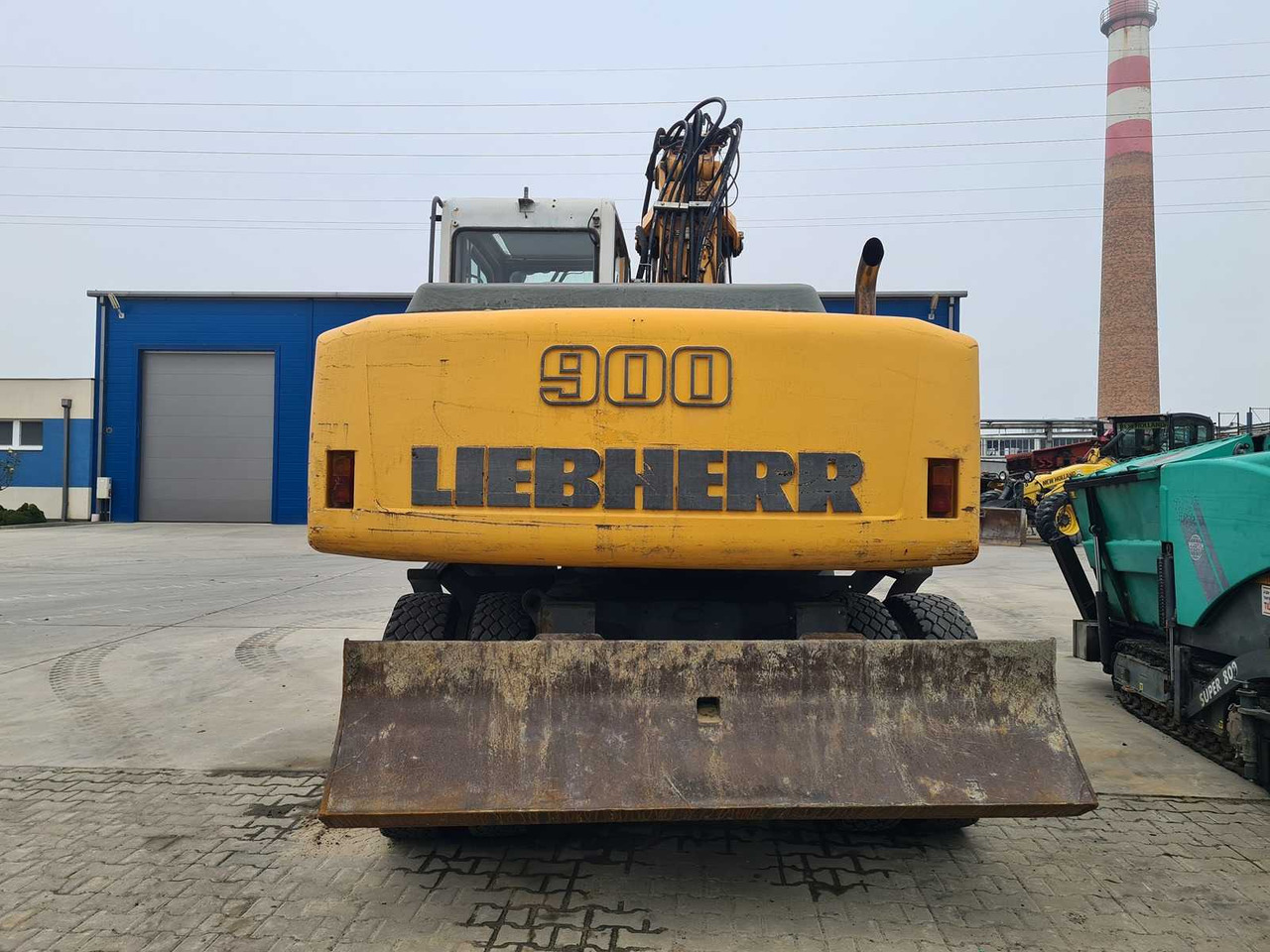 LIEBHERR - A900C - WHEELED EXCAVATOR - 2006 - Wheel excavator: picture 5 LIEBHERR - A900C - WHEELED EXCAVATOR - 2006 - Wheel excavator: picture 5