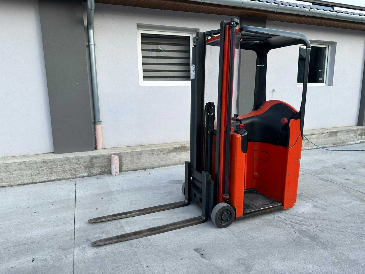 LINDE - E 10 DX 3280 - ELECTRIC FORKLIFT TRUCKS - Forklift: picture 1 LINDE - E 10 DX 3280 - ELECTRIC FORKLIFT TRUCKS - Forklift: picture 1