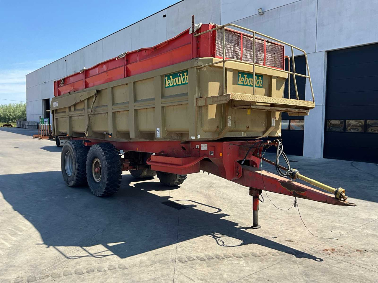 Le Boulch A1700B - Farm tipping trailer/ Dumper: picture 5 Le Boulch A1700B - Farm tipping trailer/ Dumper: picture 5