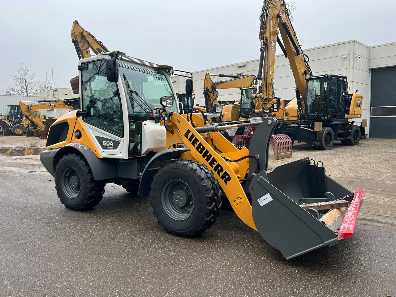 Liebherr L504 Compact - Wheel loader: picture 4 Liebherr L504 Compact - Wheel loader: picture 4