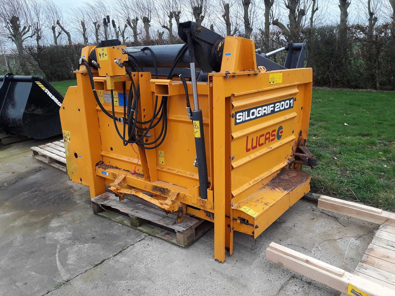 Lucas BG - Livestock equipment: picture 2 Lucas BG - Livestock equipment: picture 2