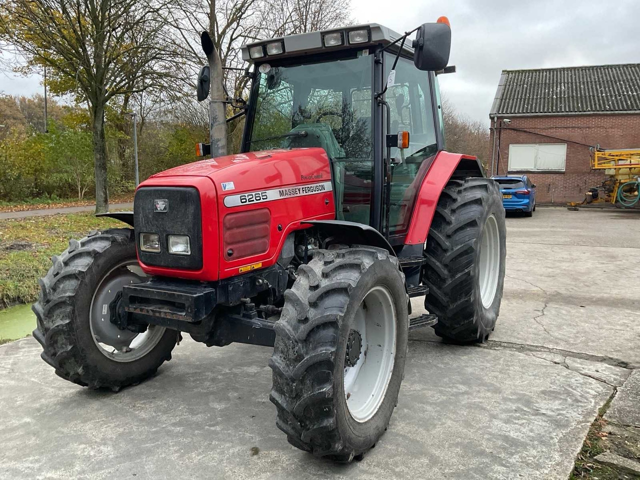MASSEY FERGUSON 6265 FOUR WHEEL DRIVE FARM TRACTOR - Farm tractor: picture 1 MASSEY FERGUSON 6265 FOUR WHEEL DRIVE FARM TRACTOR - Farm tractor: picture 1