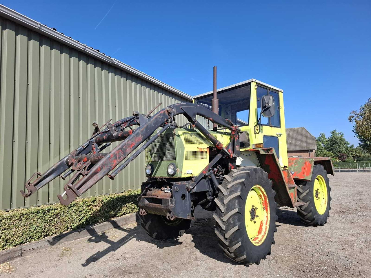 MB (MERCEDES BENZ) - TRAC 65/70 - ALL-WHEEL DRIVE FARM TRACTOR - Farm tractor: picture 4 MB (MERCEDES BENZ) - TRAC 65/70 - ALL-WHEEL DRIVE FARM TRACTOR - Farm tractor: picture 4