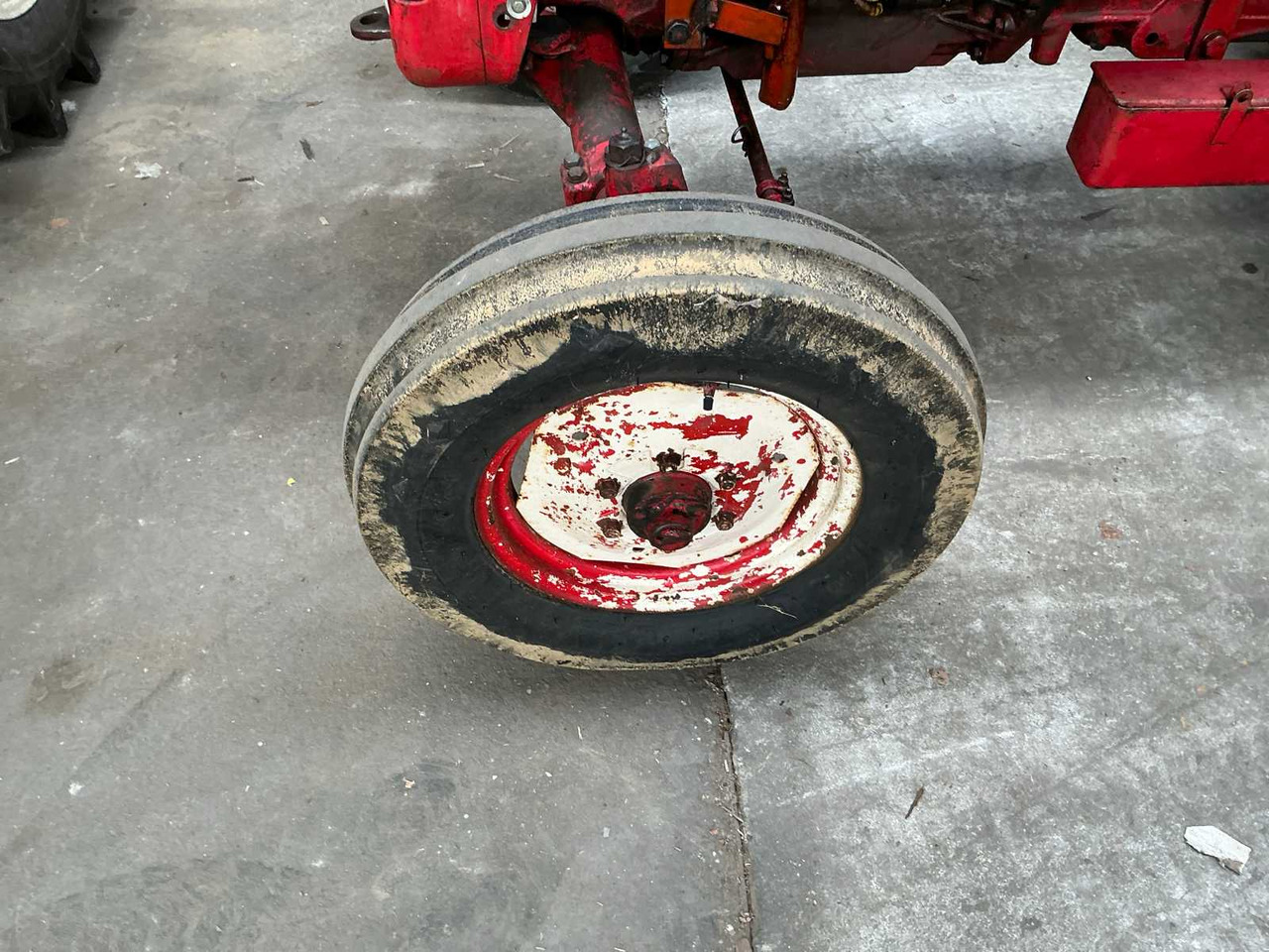 MC Cormick Farmall D430 - Mini tractor: picture 5 MC Cormick Farmall D430 - Mini tractor: picture 5