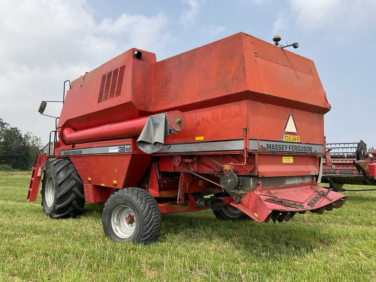Massey Ferguson 38 RS - Combine harvester: picture 4 Massey Ferguson 38 RS - Combine harvester: picture 4