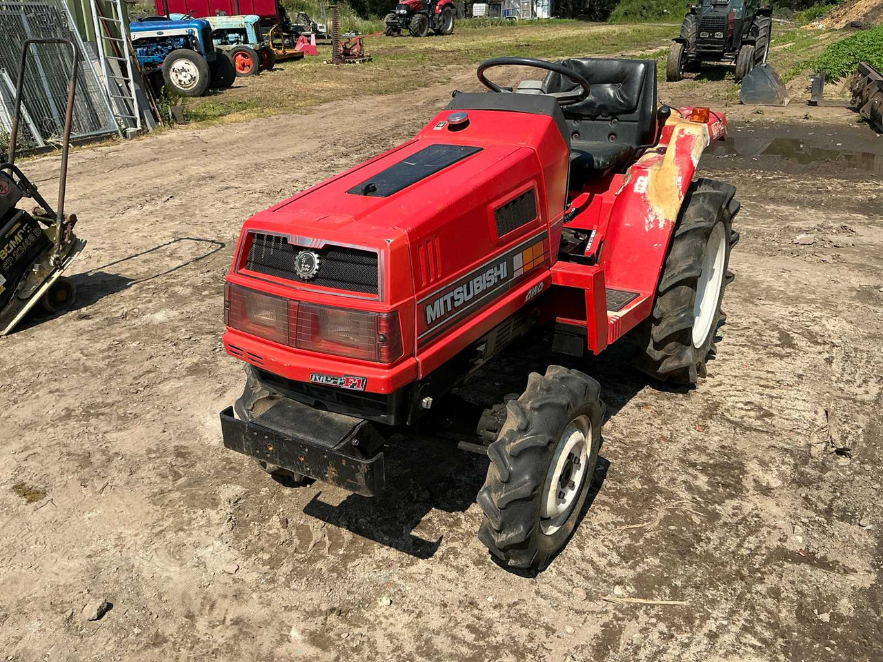 Mitsubishi MT15 - Mini tractor: picture 1 Mitsubishi MT15 - Mini tractor: picture 1