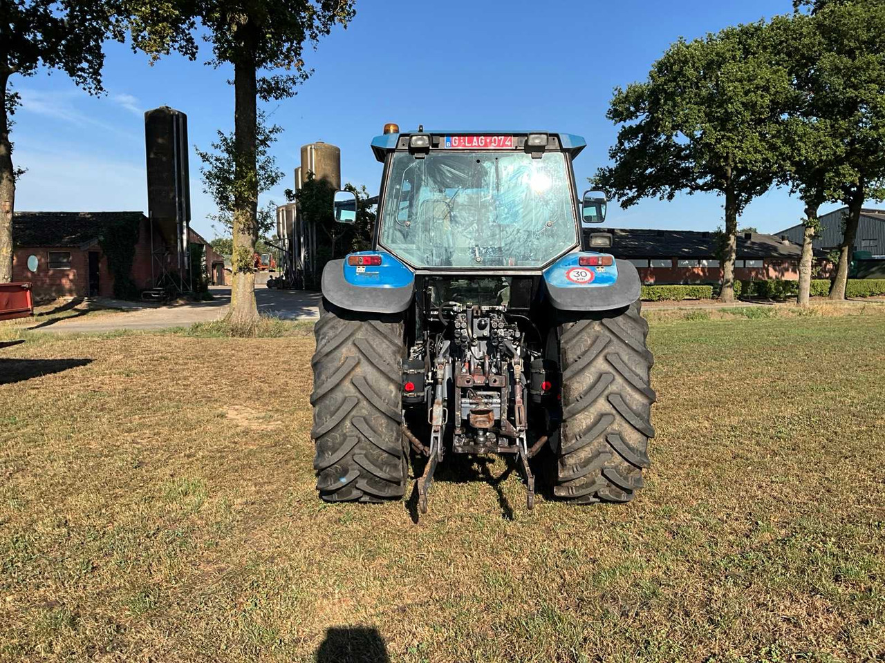 New Holland 1998 NEW HOLLAND 8360 DT ALL-WHEEL DRIVE FARM TRACTOR - Farm tractor: picture 4 New Holland 1998 NEW HOLLAND 8360 DT ALL-WHEEL DRIVE FARM TRACTOR - Farm tractor: picture 4