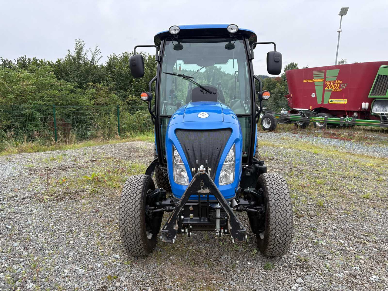New Holland Boomer 50 - Mini tractor: picture 3 New Holland Boomer 50 - Mini tractor: picture 3