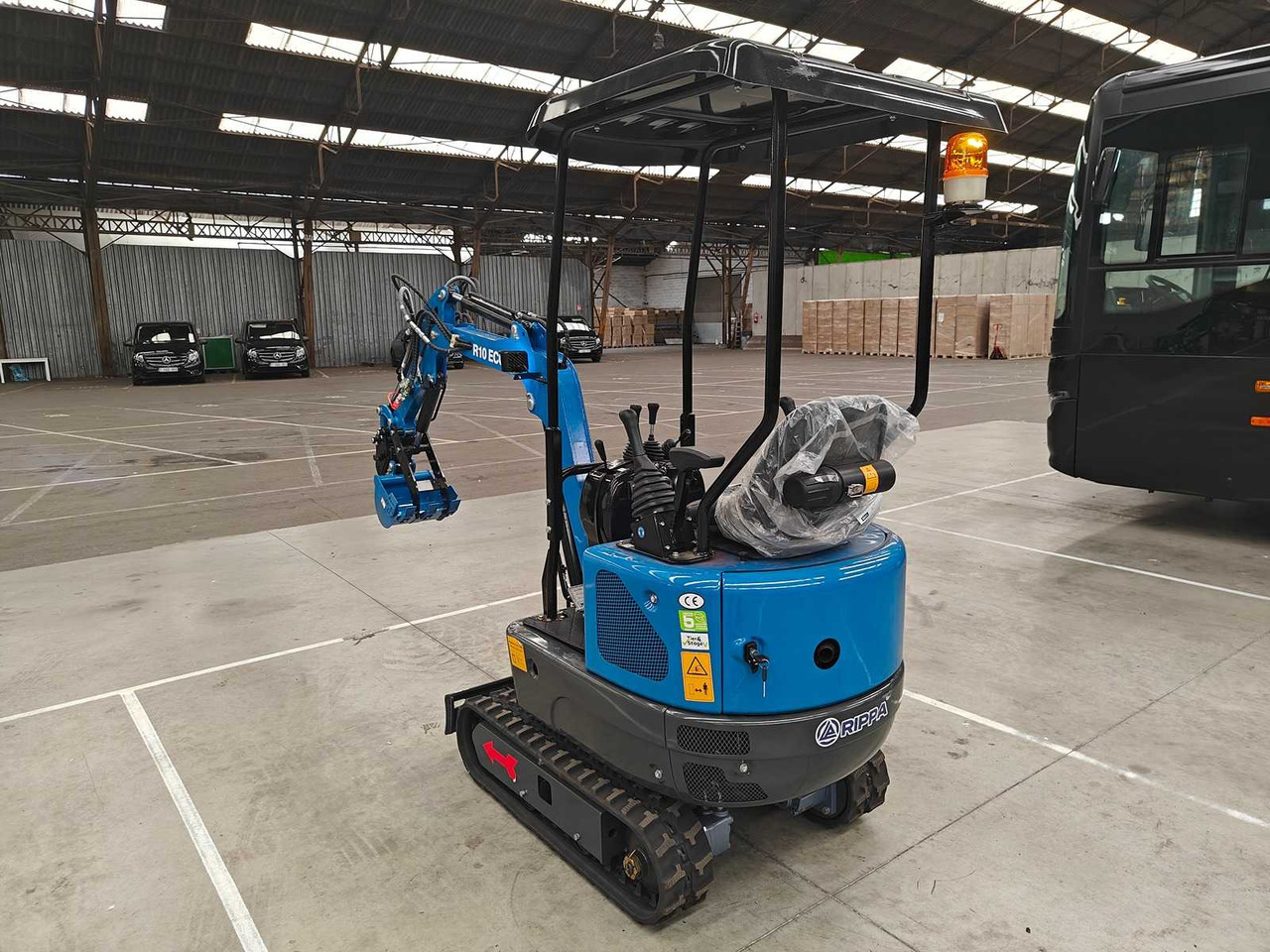 RIPPA - 2025 - R10 - MINI EXCAVATOR - Mini excavator: picture 4 RIPPA - 2025 - R10 - MINI EXCAVATOR - Mini excavator: picture 4