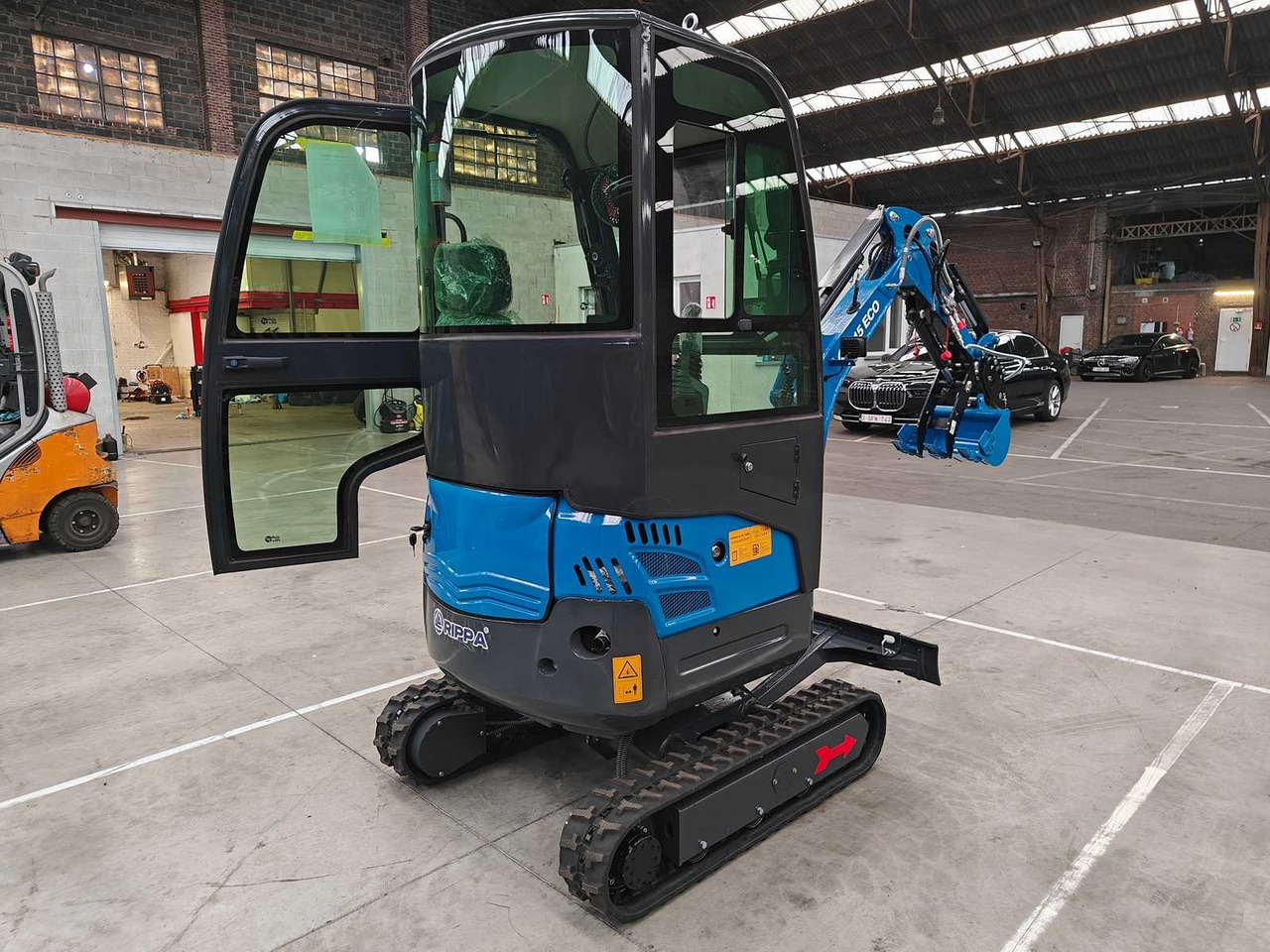 RIPPA - 2025 - R15 - MINI EXCAVATOR - Mini excavator: picture 3 RIPPA - 2025 - R15 - MINI EXCAVATOR - Mini excavator: picture 3