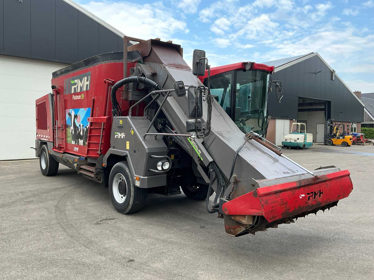 Rmh Platinum-19 - Forage mixer wagon: picture 2 Rmh Platinum-19 - Forage mixer wagon: picture 2