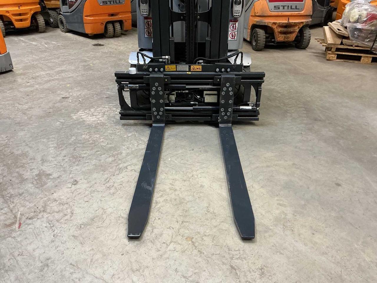 STILL - RX60-25L - FORKLIFT TRUCKS - 2019 - Forklift: picture 3 STILL - RX60-25L - FORKLIFT TRUCKS - 2019 - Forklift: picture 3