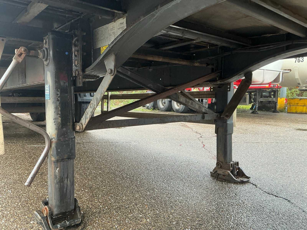 2008 FLIEGL SDS390 SEMI-TRAILER (75136-265) - Semi-trailer: picture 4 2008 FLIEGL SDS390 SEMI-TRAILER (75136-265) - Semi-trailer: picture 4