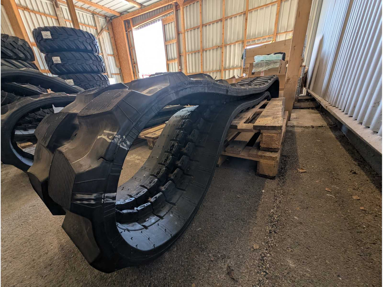 Set of rubber tracks (2 pieces) - 485x92Yx72 - suitable for Yanmar SV100 - Crawler excavator: picture 5 Set of rubber tracks (2 pieces) - 485x92Yx72 - suitable for Yanmar SV100 - Crawler excavator: picture 5