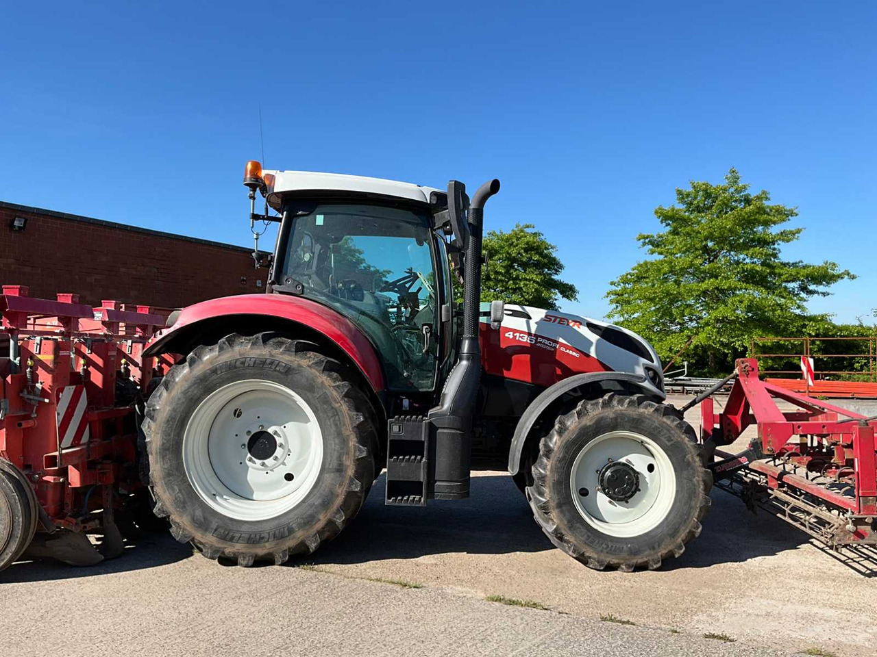 Steyr PROFI4135 - Farm tractor: picture 5 Steyr PROFI4135 - Farm tractor: picture 5