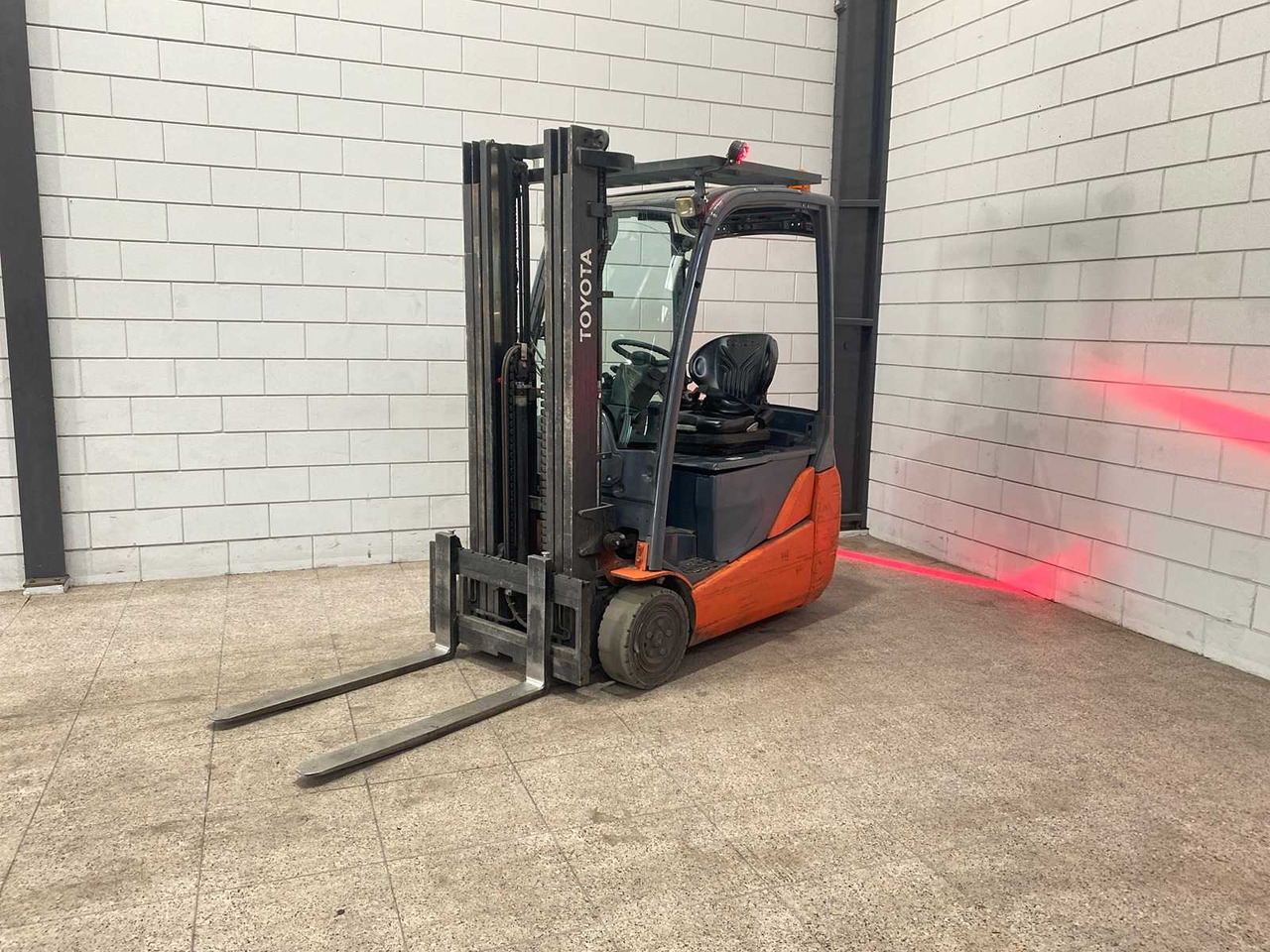 TOYOTA - 2012 - 8FBEKT16 - FORKLIFT TRUCK - Forklift: picture 1 TOYOTA - 2012 - 8FBEKT16 - FORKLIFT TRUCK - Forklift: picture 1