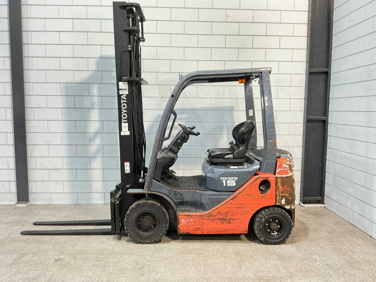 TOYOTA - 2017 - 02-7 FDF 15 - FORKLIFT - Forklift: picture 1 TOYOTA - 2017 - 02-7 FDF 15 - FORKLIFT - Forklift: picture 1