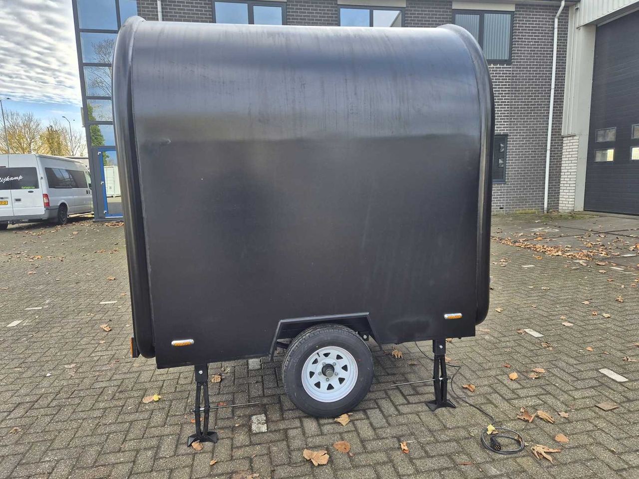 FOOD TRUCK BLACK - 2025 - Trailer: picture 4 FOOD TRUCK BLACK - 2025 - Trailer: picture 4