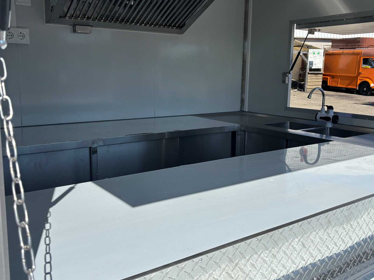 Trailer FOOD TRUCK - BOX TRAILER -NEW 2025: picture 9 Trailer FOOD TRUCK - BOX TRAILER -NEW 2025: picture 9