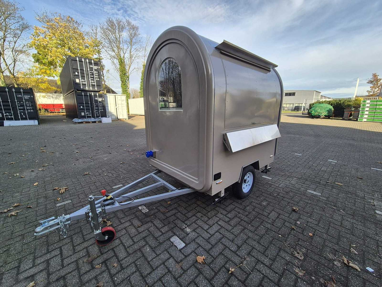 FOOD TRUCK BROWN - 2025 - Trailer: picture 2 FOOD TRUCK BROWN - 2025 - Trailer: picture 2