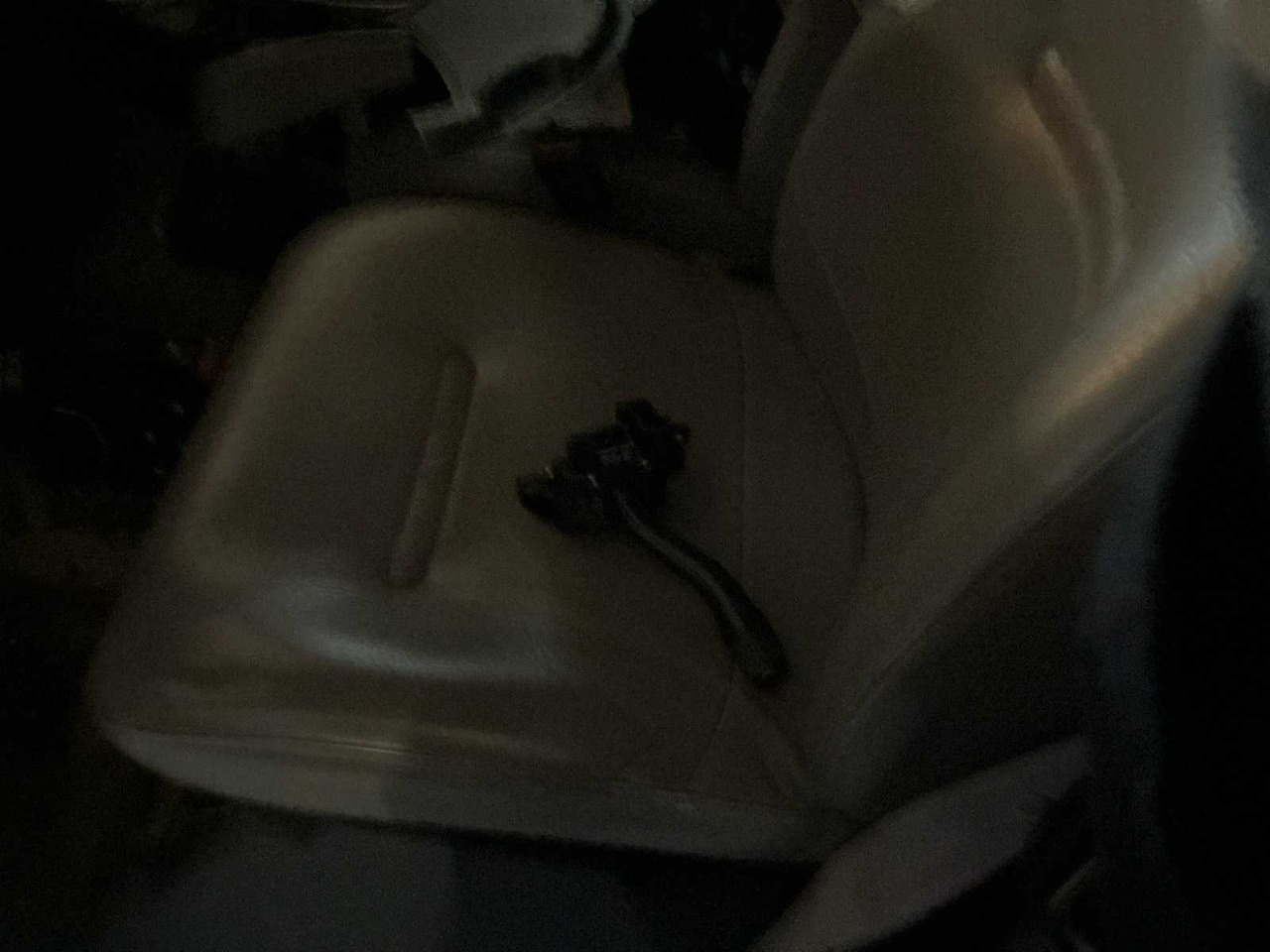 Truck 1999 FORD F-650 DUAL-CAB PICKUP TRUCK: picture 16