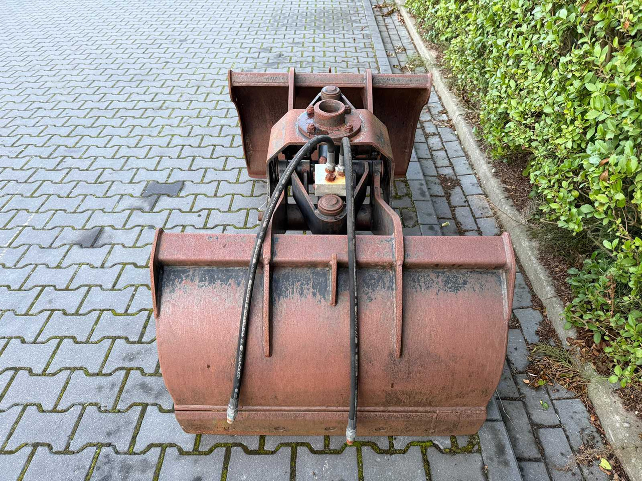 Truck 2007 MERCEDES-BENZ ECONIC CRANE TRUCK HIAB 220 - 6X2: picture 43