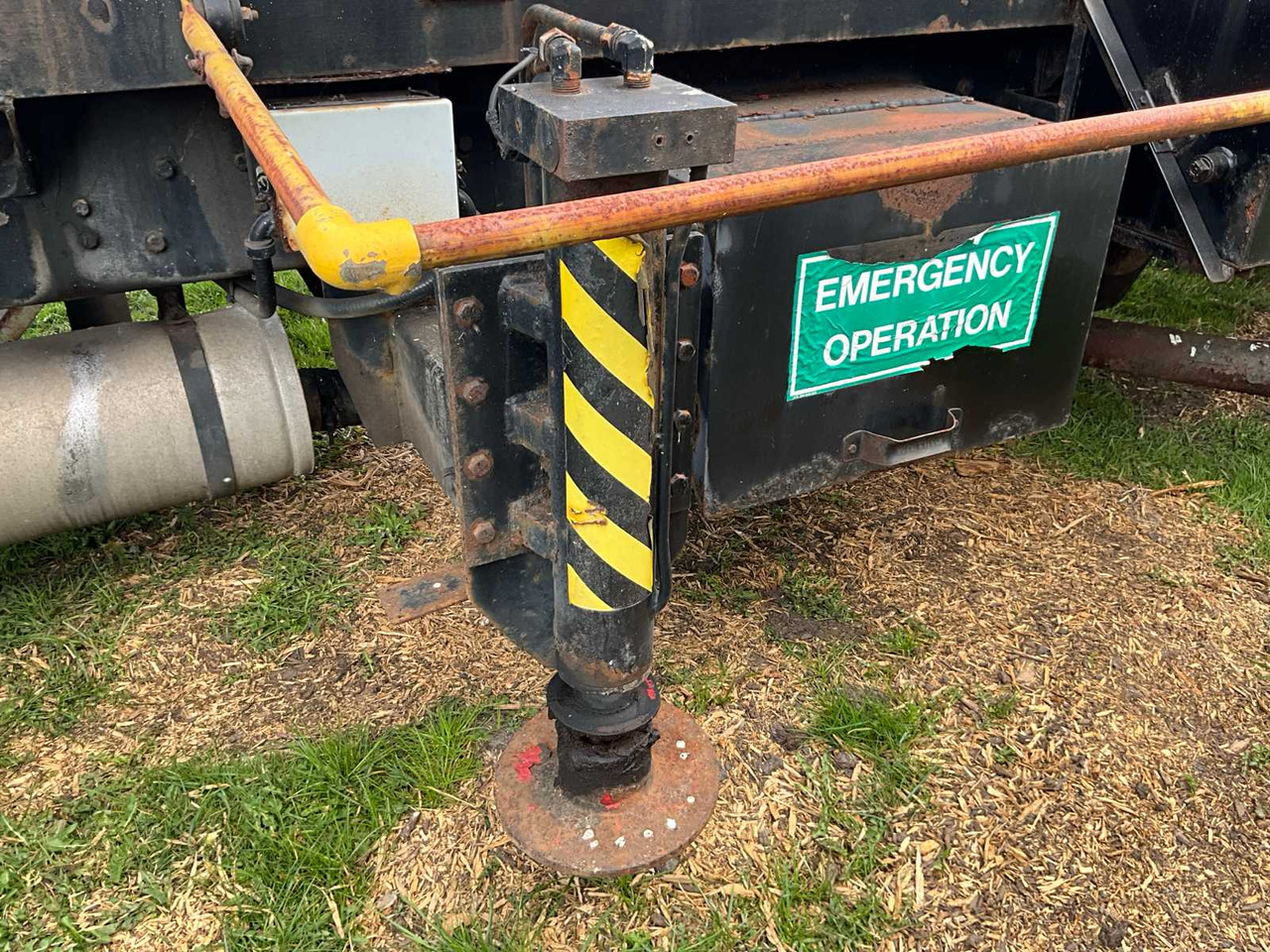 Truck FORD - - F700 - TRUCK: picture 17