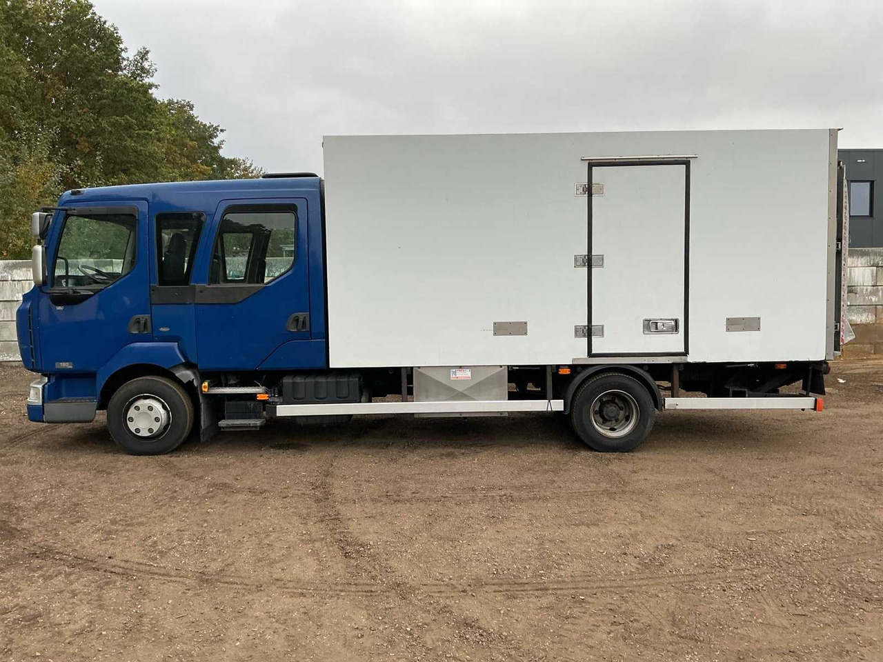 RENAULT MIDLUM 180 DCI TRUCK - Truck: picture 2 RENAULT MIDLUM 180 DCI TRUCK - Truck: picture 2
