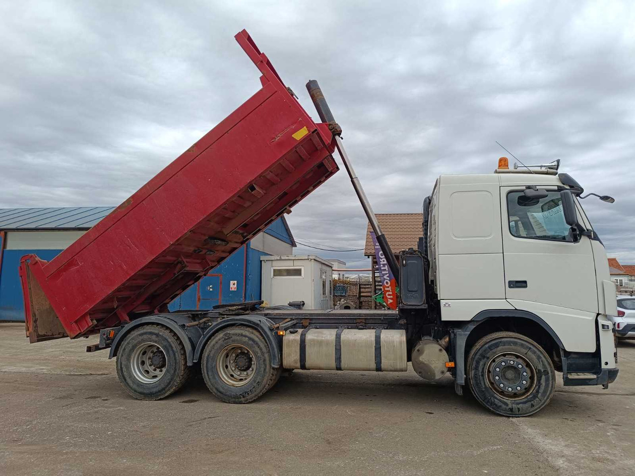 VOLVO - FH 64R B - TRUCK - 2009 - Truck: picture 4 VOLVO - FH 64R B - TRUCK - 2009 - Truck: picture 4