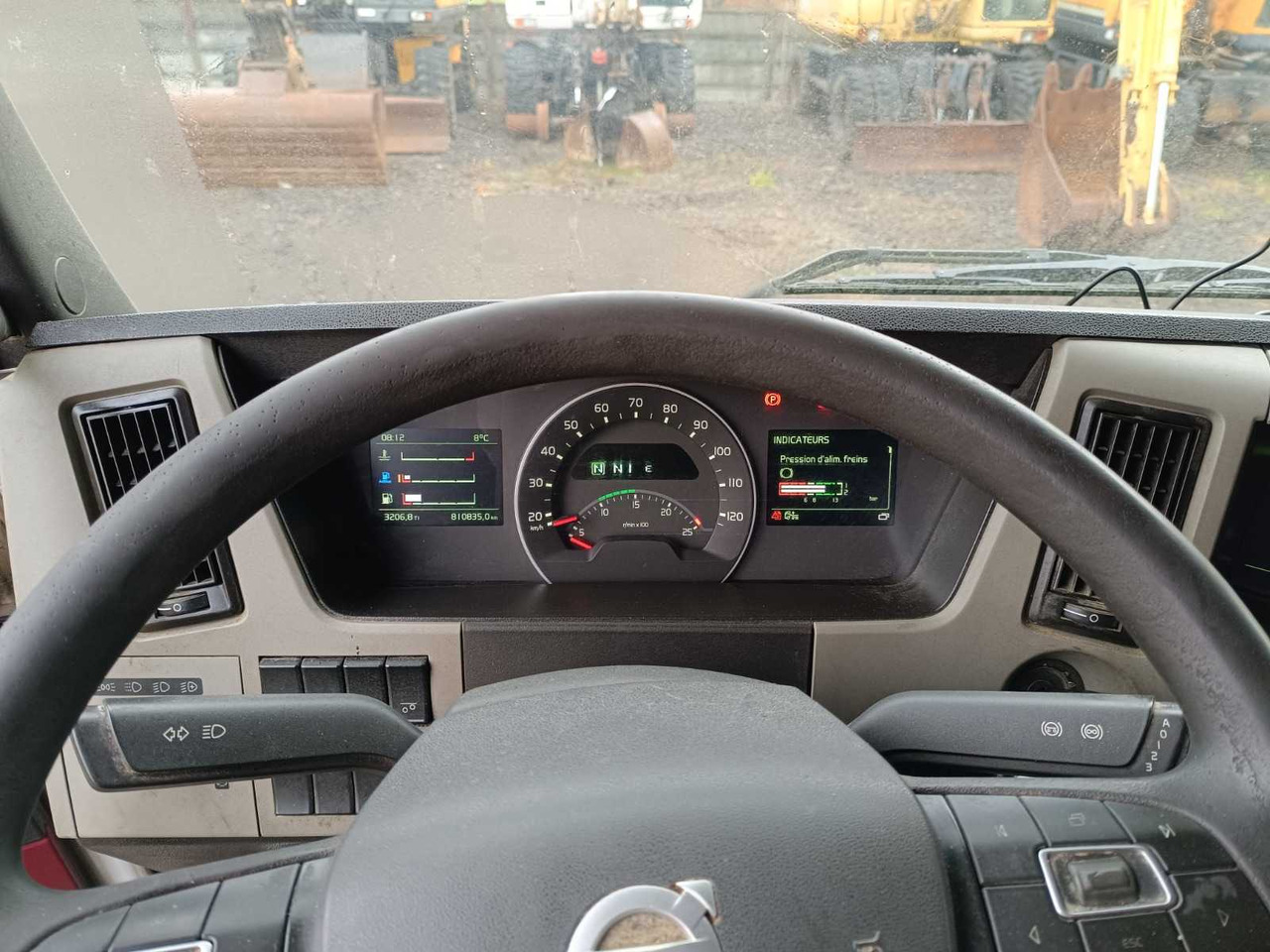 Truck VOLVO FM 450 TRUCK: picture 10 Truck VOLVO FM 450 TRUCK: picture 10