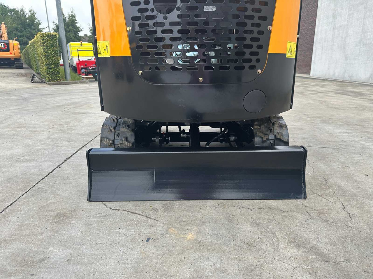 Crawler excavator VICSEC VS15C: picture 17