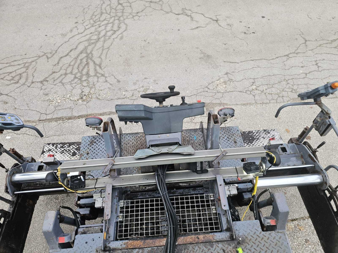 Asphalt paver VOGEL SUPER 1103-2: picture 11