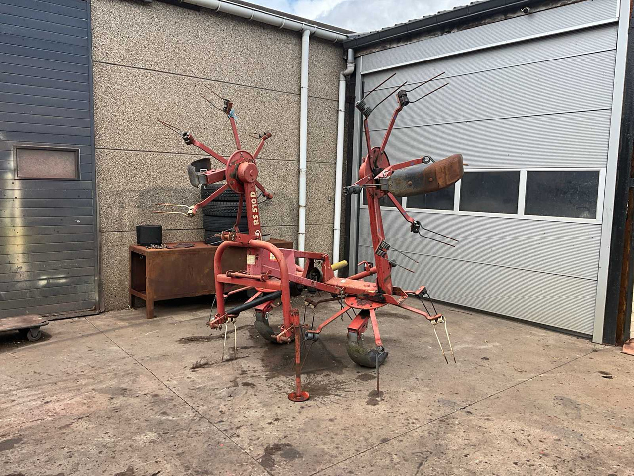 Vicon - Tedding equipment: picture 1 Vicon - Tedding equipment: picture 1