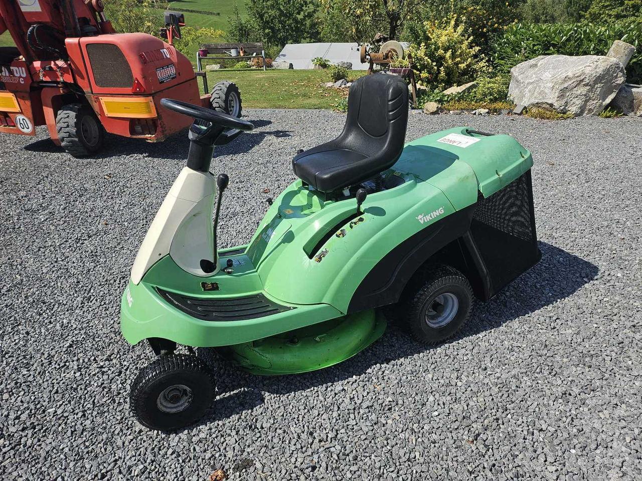Viking MR345 - Mini tractor: picture 1 Viking MR345 - Mini tractor: picture 1