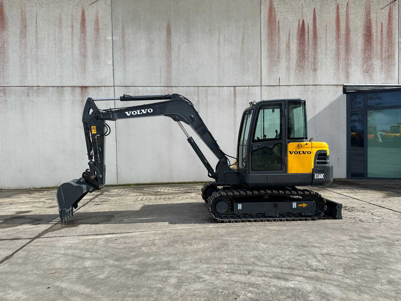 Crawler excavator Volvo EC60C: picture 7