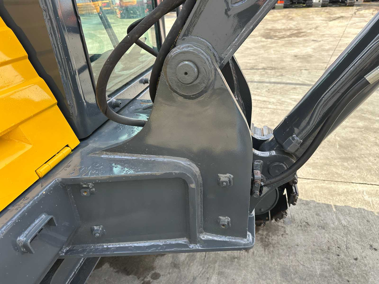 Crawler excavator Volvo EC60C: picture 14