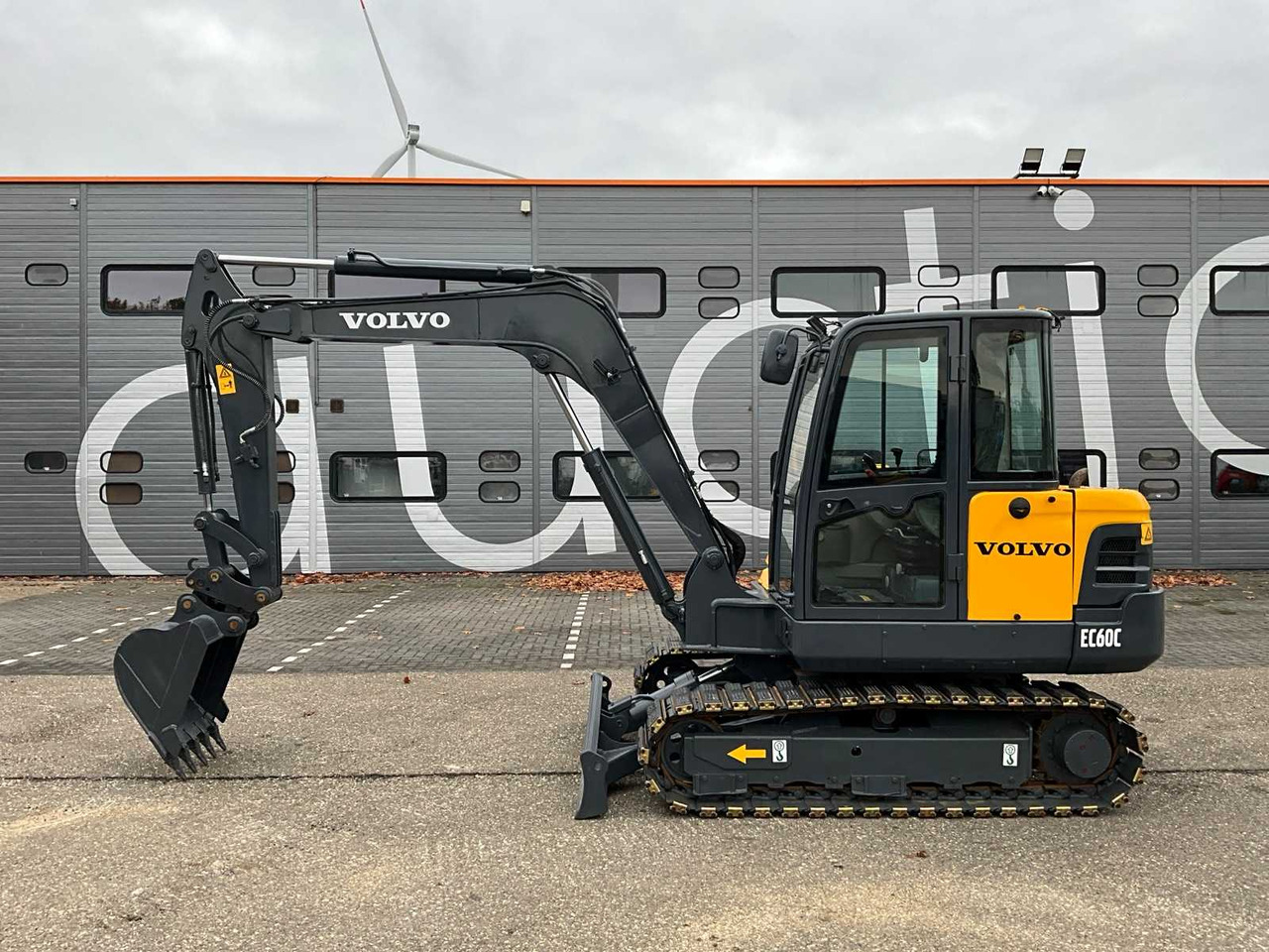 Volvo EC60C - Crawler excavator: picture 2 Volvo EC60C - Crawler excavator: picture 2