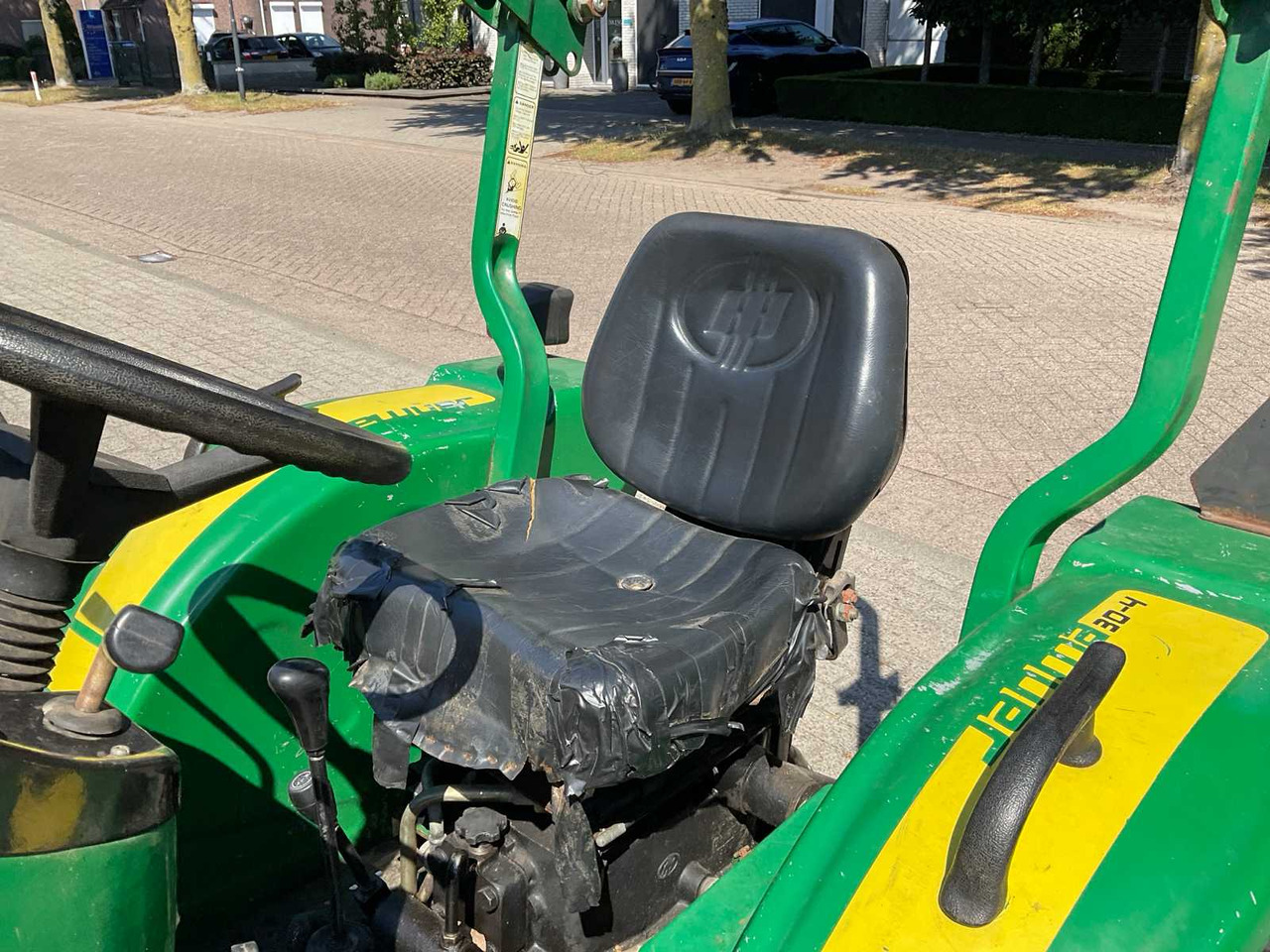 Yanma 30-4 - Mini tractor: picture 5 Yanma 30-4 - Mini tractor: picture 5