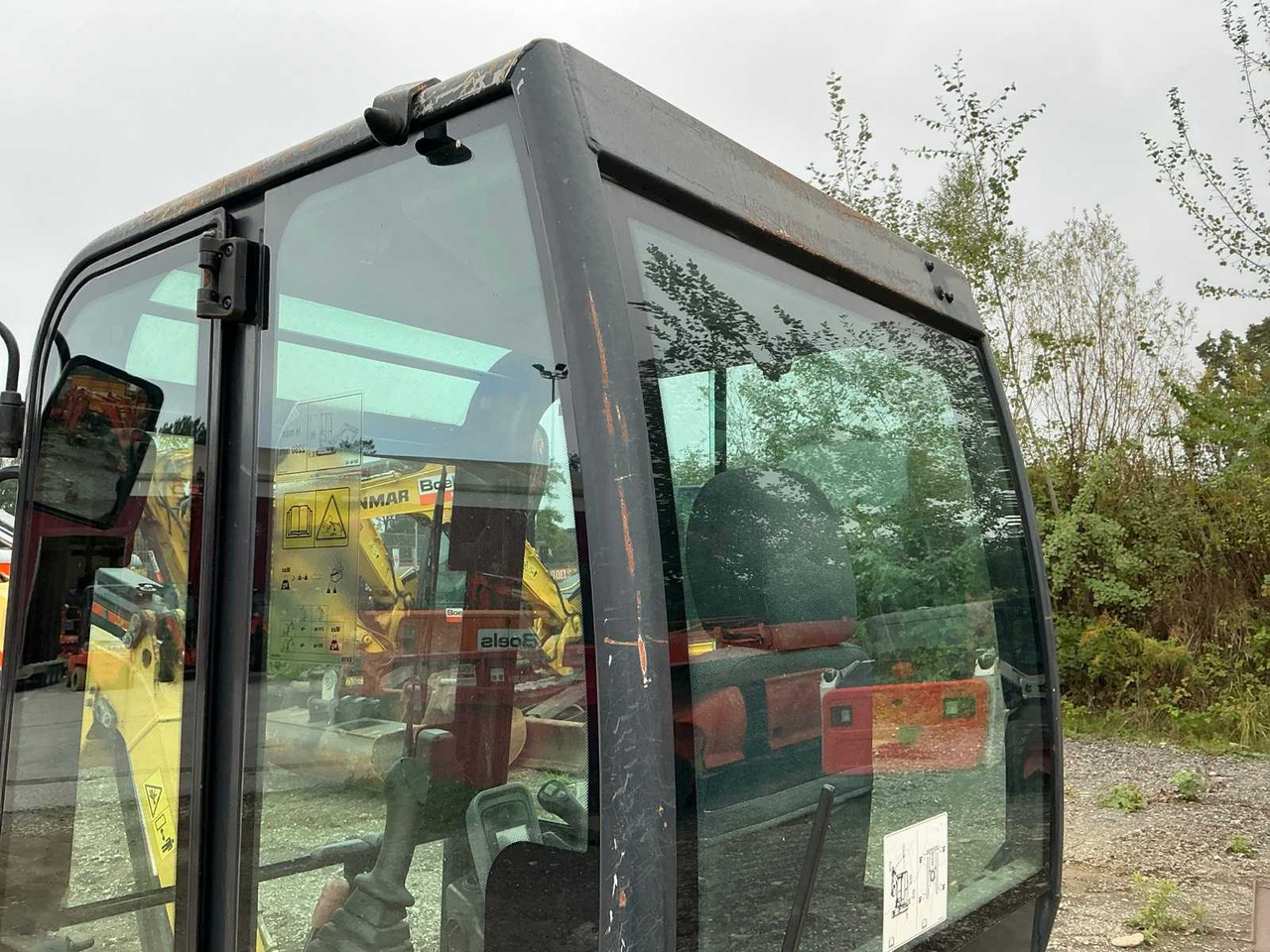 Crawler excavator Yanmar SV18: picture 12 Crawler excavator Yanmar SV18: picture 12