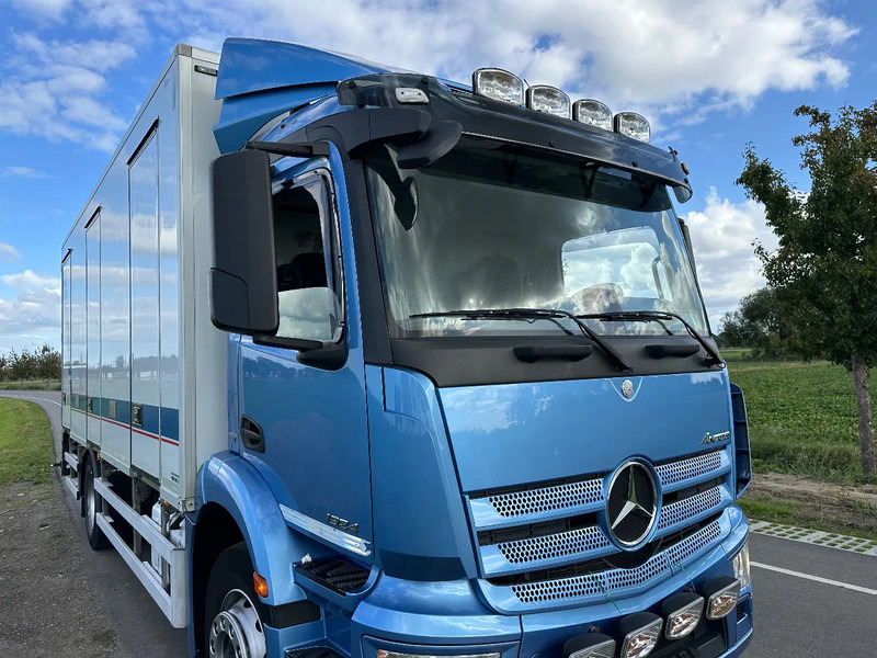Mercedes-Benz Antos ANTOS 1924L EURO6. 2017. Geisoleerde opbouw 610x244x238 - Refrigerator truck: picture 3 Mercedes-Benz Antos ANTOS 1924L EURO6. 2017. Geisoleerde opbouw 610x244x238 - Refrigerator truck: picture 3