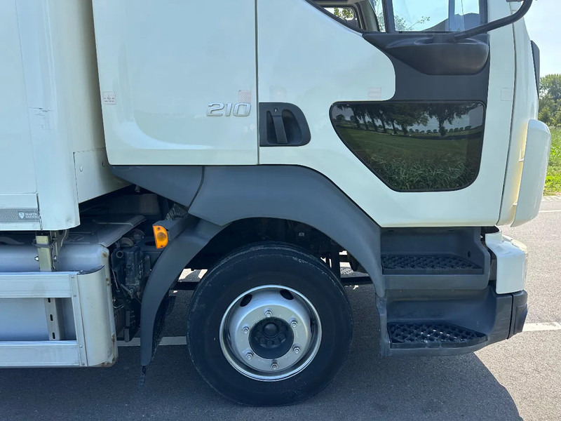 Box truck Volvo FL 210.12 EURO6: picture 11 Box truck Volvo FL 210.12 EURO6: picture 11