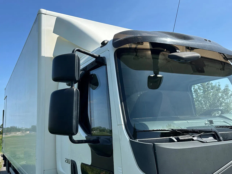 Box truck Volvo FL 210.12 EURO6: picture 13 Box truck Volvo FL 210.12 EURO6: picture 13