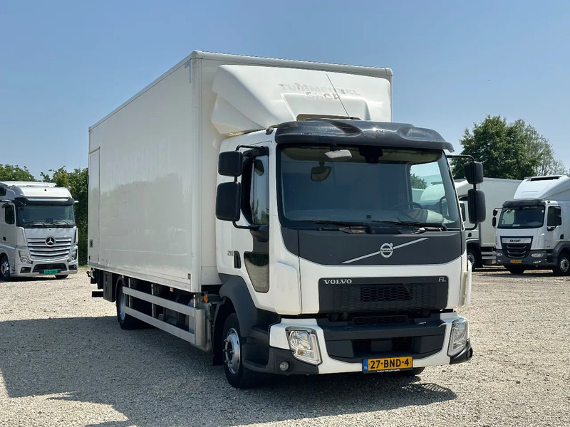 Volvo FL - Box truck: picture 1 Volvo FL - Box truck: picture 1