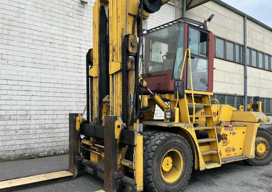 CVS Ferrari F16 - Container handler: picture 2 CVS Ferrari F16 - Container handler: picture 2